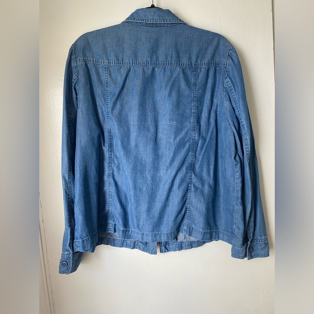 Button Up Denim Look Soft Jacket - Picture 3 of 5